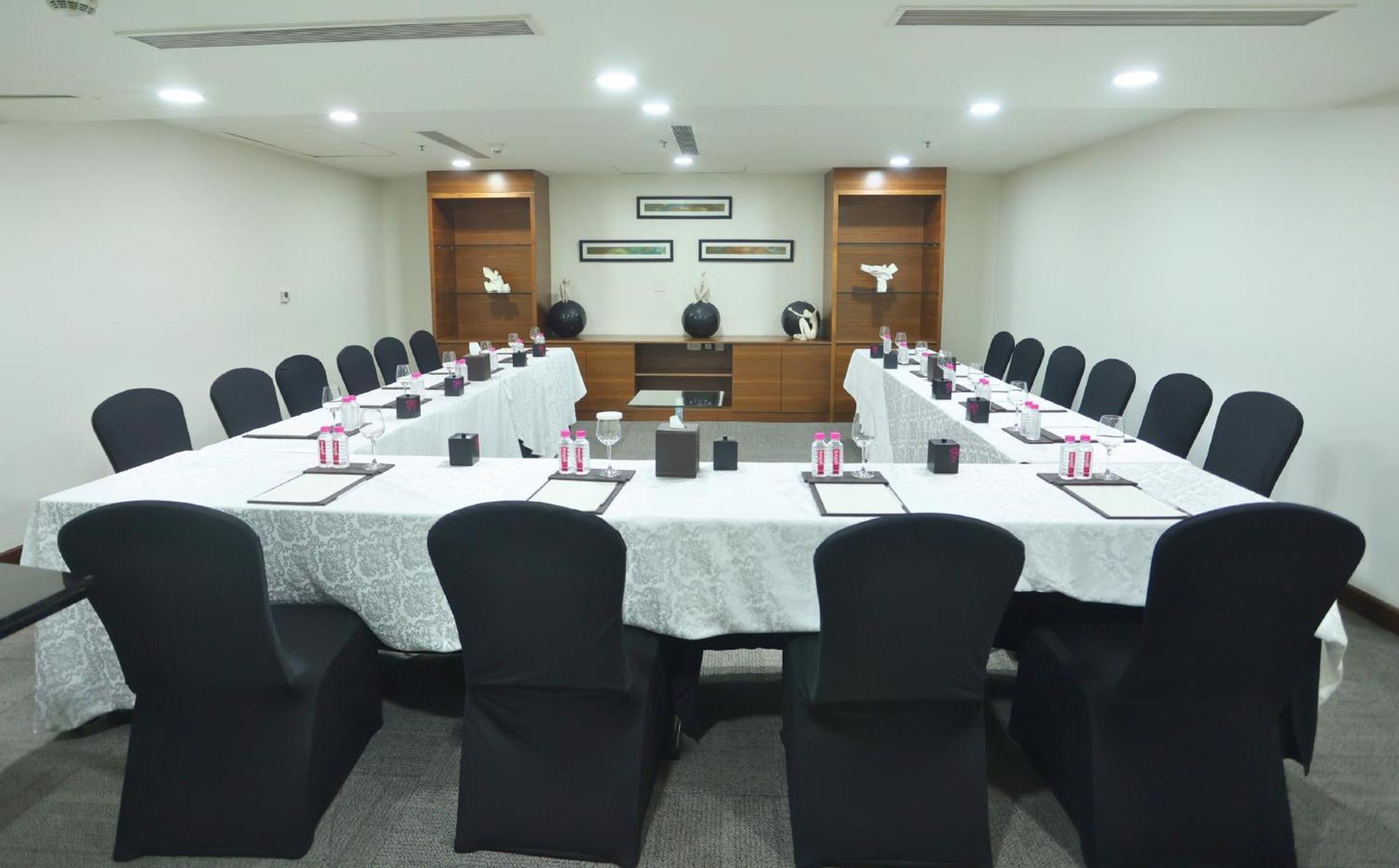 Intercontinental Jaipur Tonk Road By Ihg Hotel Екстериор снимка